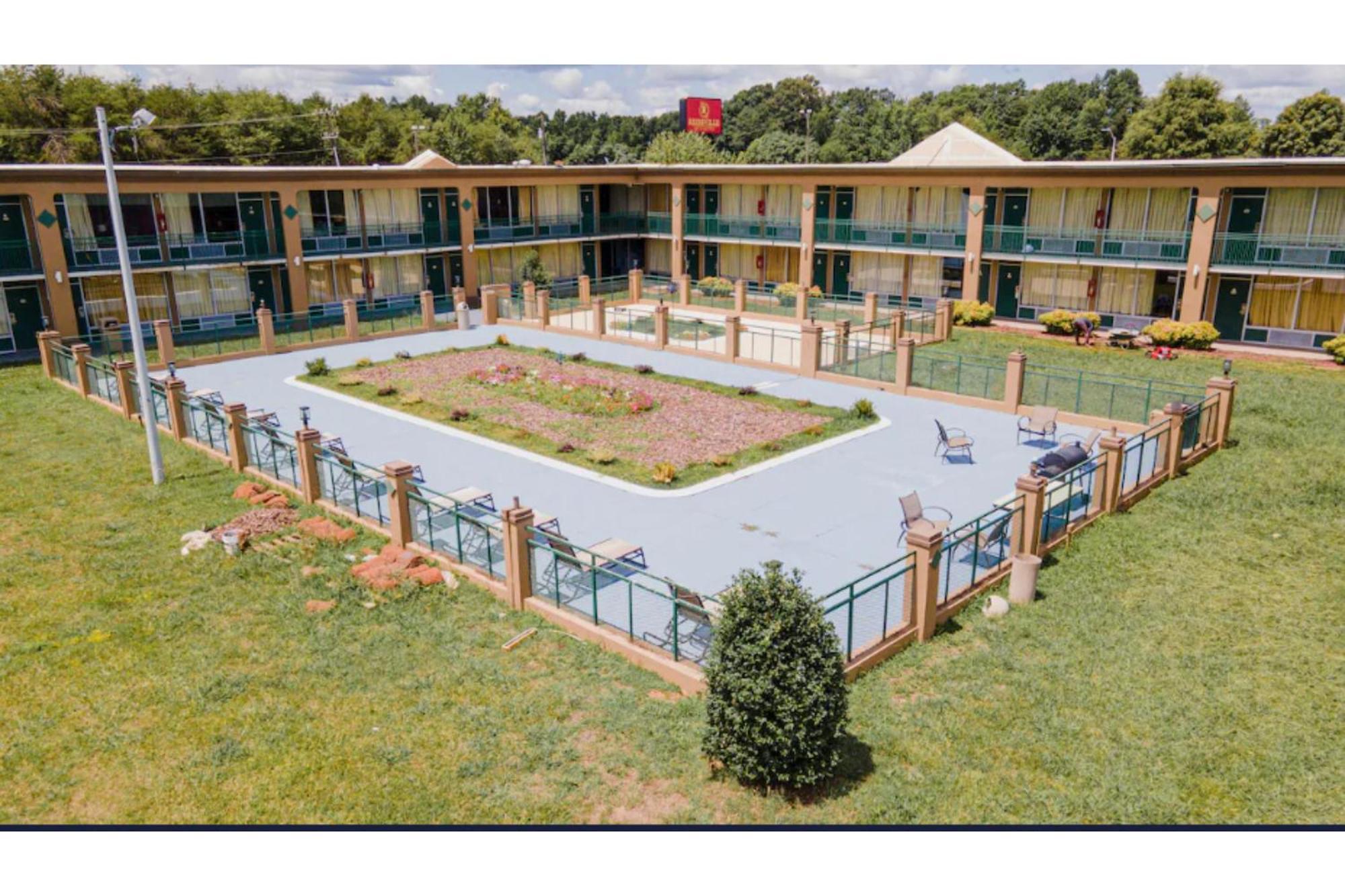 Reidsville Inn & Suites By Oyo Hwy 29 Exterior photo
